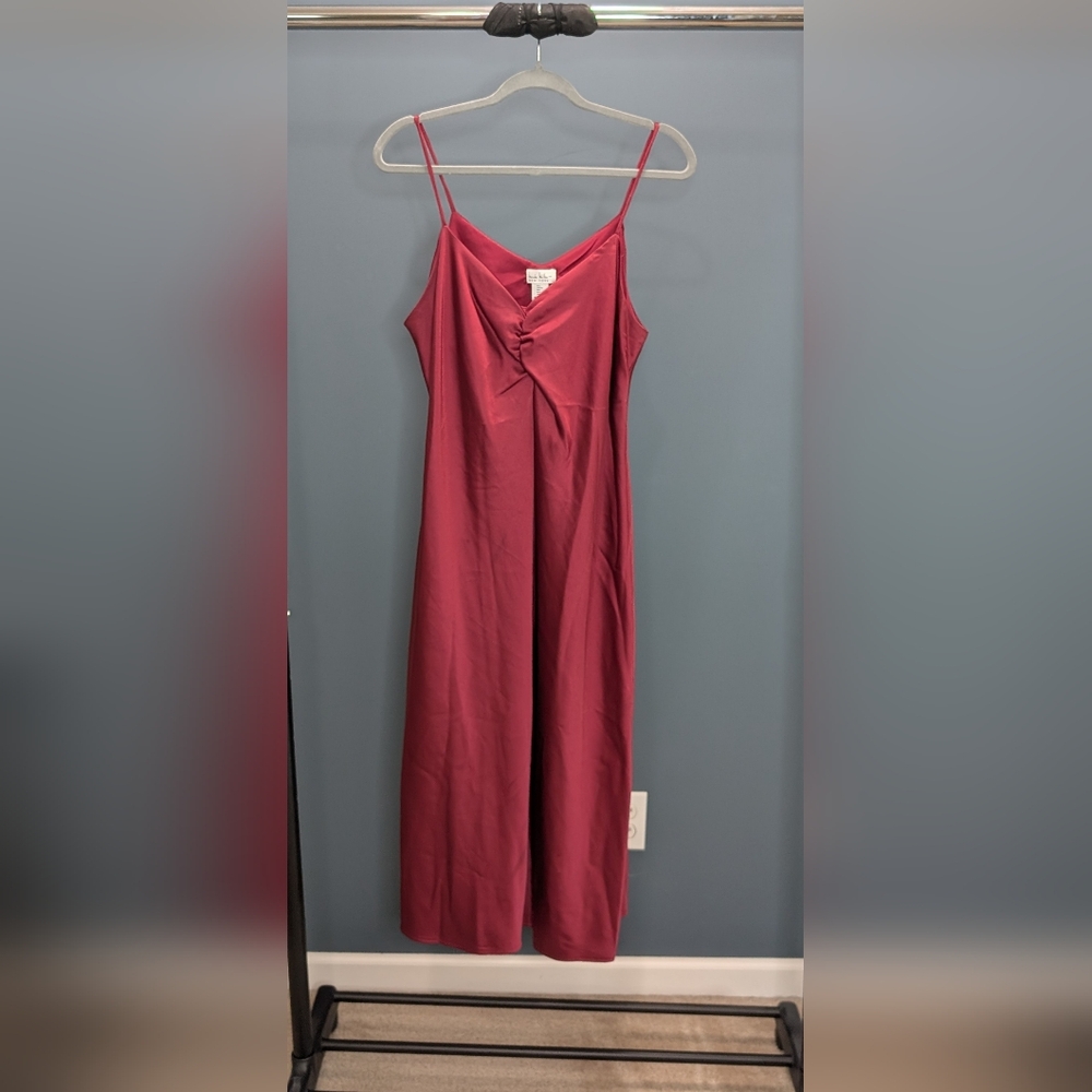 Nicole Miller Red Pleated Maxi Dress Sleeveless V-neck